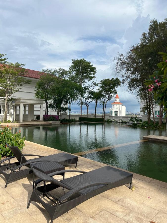 2Beds Seaview Straits Quay Comes With Carpark And Hothub Bagan Jermal Екстериор снимка